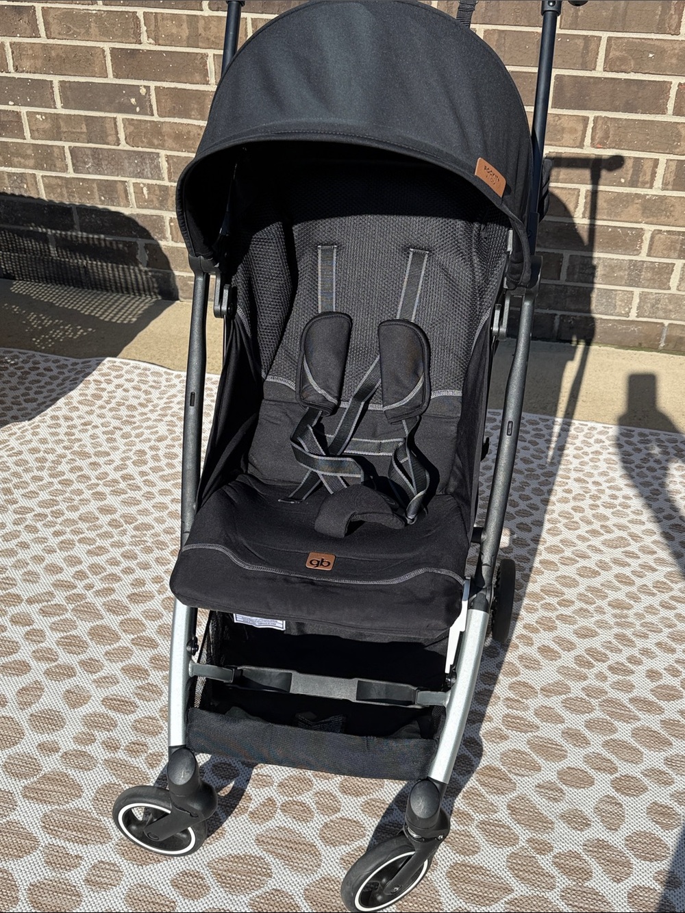 GB Pockit+ All City Compact Foldable Stroller Frame in Black and Silver - Picture 5 of 14